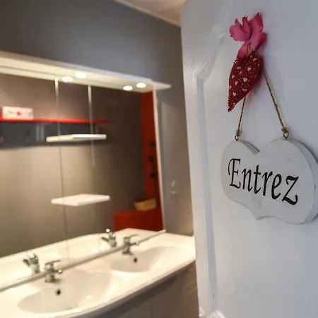 Les Anges D'allanche Holiday home *